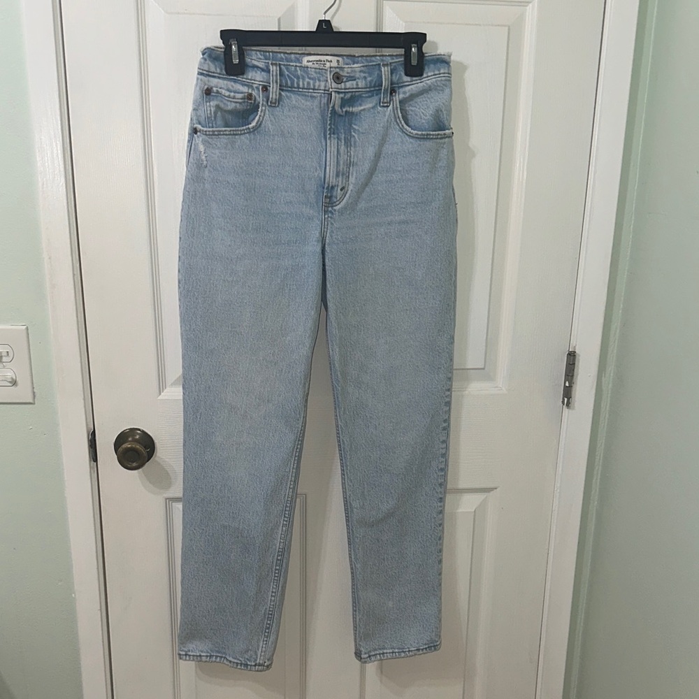 Abercrombie & Fitch Light Wash High Rise Denim Jeans
